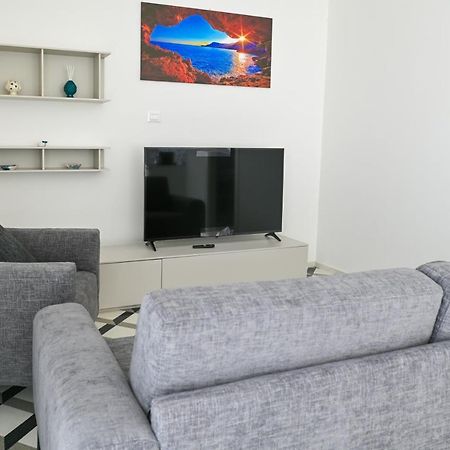 Perle Marine Suite Apartments Castro  Экстерьер фото