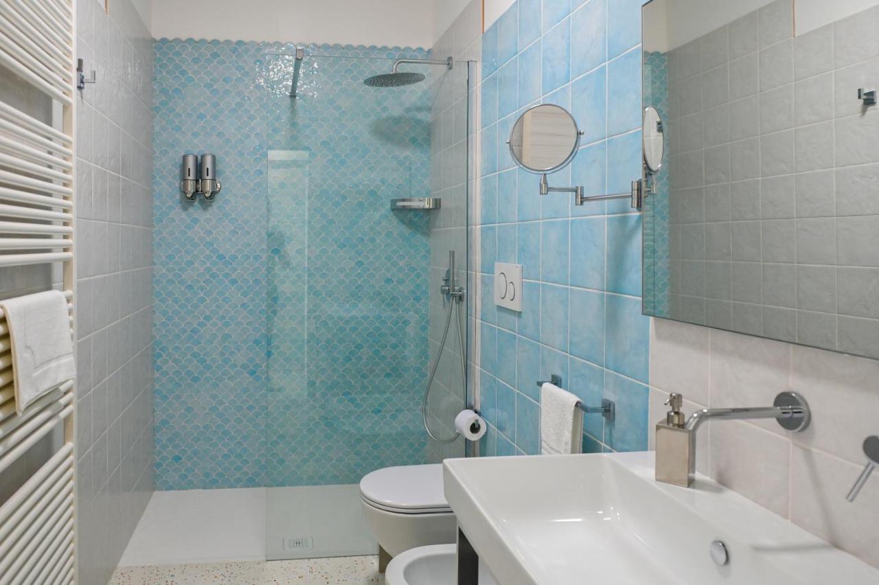 Perle Marine Suite Apartments Castro  Экстерьер фото