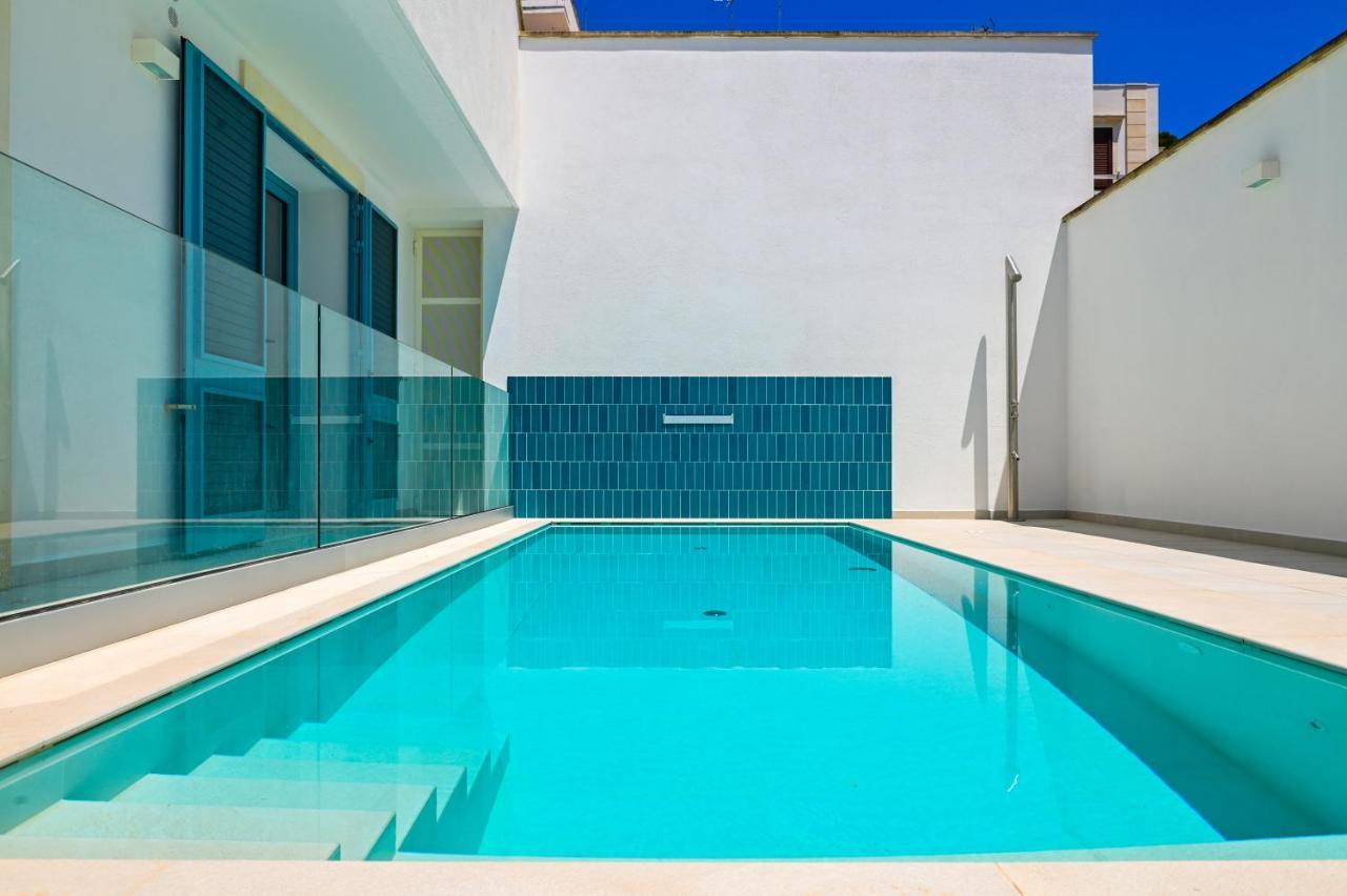 Perle Marine Suite Apartments Castro  Экстерьер фото
