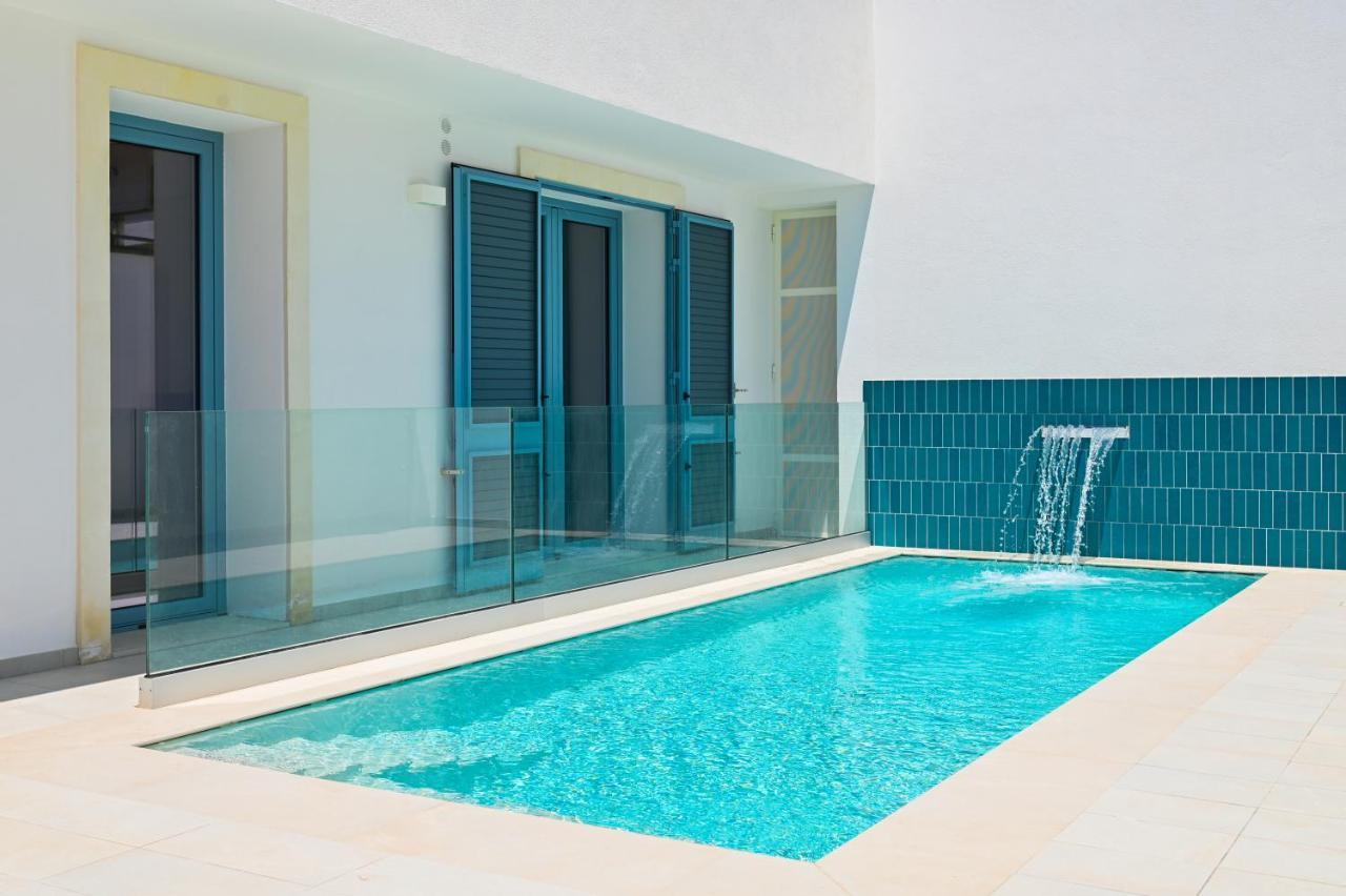 Perle Marine Suite Apartments Castro  Экстерьер фото